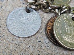 Vintage World Coins Travel Charm Link Bracelet South Africa Britain India