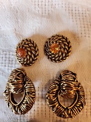 3 Pairs Of Vintage Gold Chunky Mid Century Clip Earrings #120