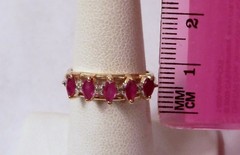 Vintage Ladies Gorgeous 5 Ruby 6 Diamond 14K Gold Band Ring 2.2 Grams Size 6.25