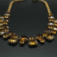 Vintage 1950s Amber Brown Rhinestone Bib Necklace Gold Tone 16 Inch