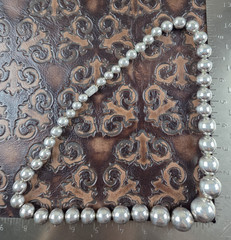 Vintage Signed Alpaca Silver Tone Graduated Ball Bead Necklace 27 1/2 inches