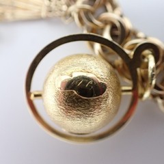 Estate Solid 14K Gold Heavy 74.85g Charm Bracelet Vtg Travel Globe w/Gemstones