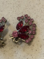 Vintage Juliana style Red Navette pink Chaton Rhinestone spray clip earrings