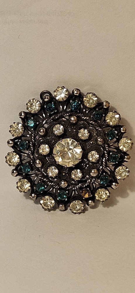 Francois (Coro) Brooch/Pendant Clear and green stones.