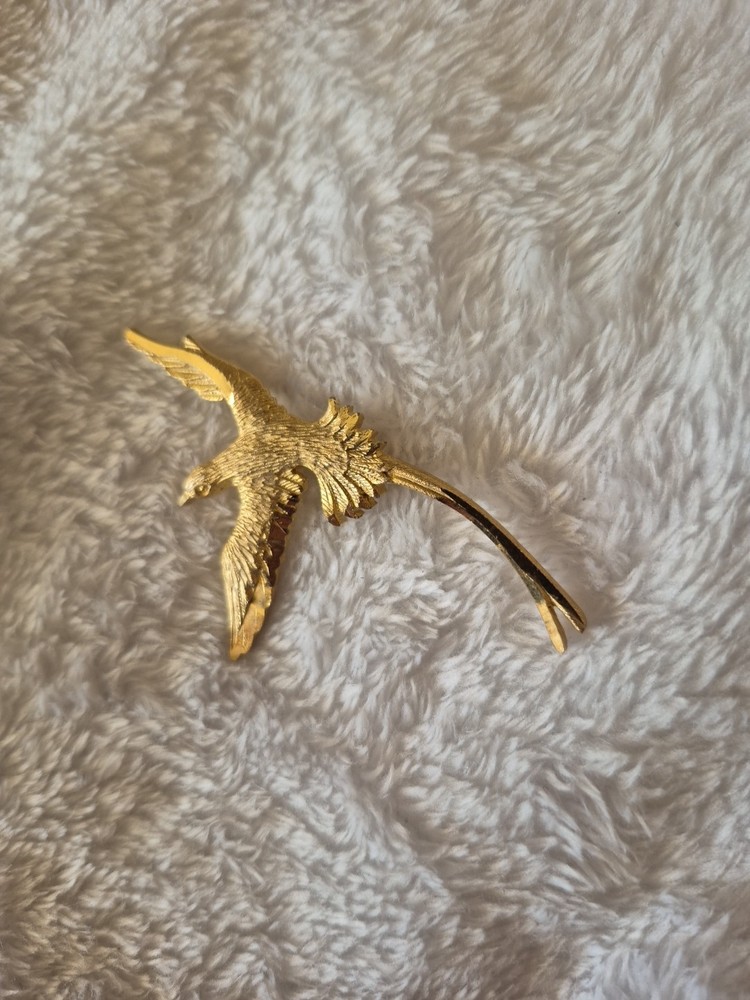 Vintage Signed Bird Brooch Gold Plated Pewter Swallow Figural Pin