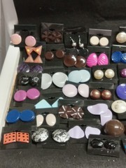 Costume Jewlery Earing Lot Of 74 Pair