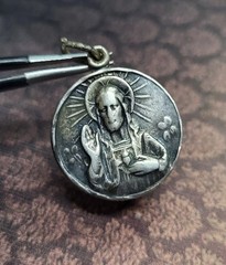 Our Lady of Mt Carmel Old Sterling Silver Antique 0.9 Inch Round Pendant
