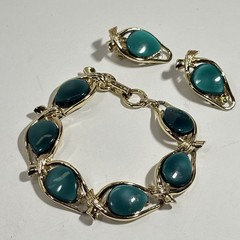 Vintage Teal Green Thermoset Lucite Link Jewelry Set Bracelet Earrings Gold Tone