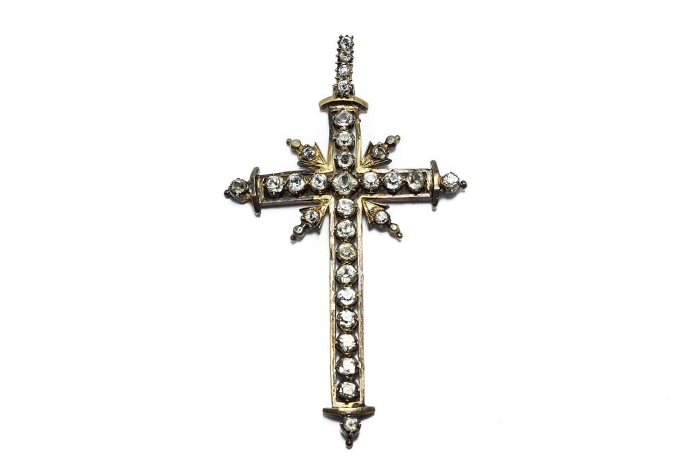 ANTIQUE IBERIAN 19K GOLD GEORGIAN PERIOD FOILED PASTE CROSS PENDANT c1780