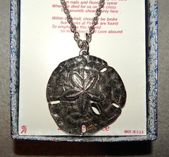 Vintage Sand Dollar Necklace – 24″ chain, 1 3/4″ Sand Dollar (‘Silver’ tone) New