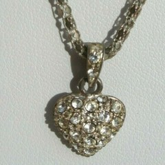 vtg Pave Crystal Necklace Heart Rhinestone Pendant Silver Tone Chain 18″