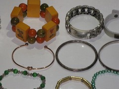 Alex And Ani 24K Electro Plated Lot Of 119 Silver Tone Rinstones Beaded Bangle