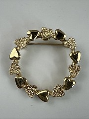 GERRY’S Signed Circle HEARTS Brooch in Gold Tone 1.25” Vintage
