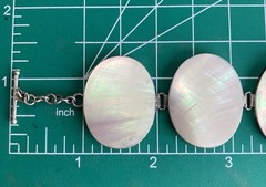 Vintage Carved Oval Link Carved Mother Of Pearl 7-7.5″ Bracelet Toggle