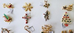 21 pc CHRISTMAS JEWELRY LOT BROOCH EARRINGS RHINESTONE GERRY’S, Louis Guisti, AK