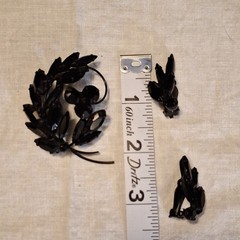 Vintage Black Crystal Marquise Rhinestone Clip-On Earrings & Brooch Pin Set
