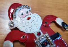 Lunch at the Ritz LATR2GO American SANTA Brooch Pendant