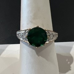 Thailand Ring Size 8.5 Green Stone