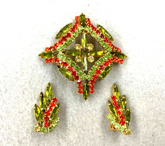 Mid-Century Pin & Earring Set Uranium Stones Prong Set Boho Artsy Retro Vintage