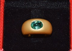NATURAL 1.62CT EMERALD SOLID 750 18K GOLD MATTE DOME RING MODERNIST SIGNET STYLE