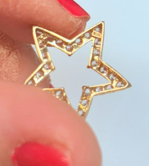 Vintage JC Penny 10k Yellow Gold Small Diamond Star Pendant Necklace