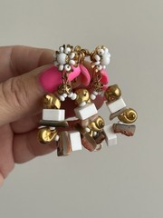 Vintage Miriam Haskell Shell Flower Bead Hoop Clip-on Earrings White Gold Tone 2