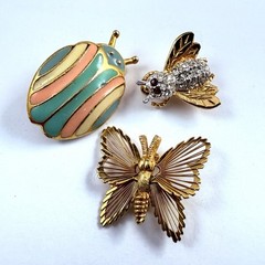VTG Lot of 3 Pins Enameled Lady Bug Rhinestone Bee & Monet Butterfly Gold Tone