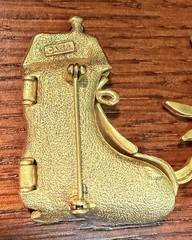 Gold Tone AJC Old Lady In A Shoe Brooch Opens & Sun Pin