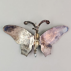 Vintage Butterfly Brooch Spain Textured Silver Tone Faux Damascene 3D Pin 2 5/8″