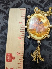 Vtg Double Photo Locket Pendant W/ Chain Fragonard Courting Couple