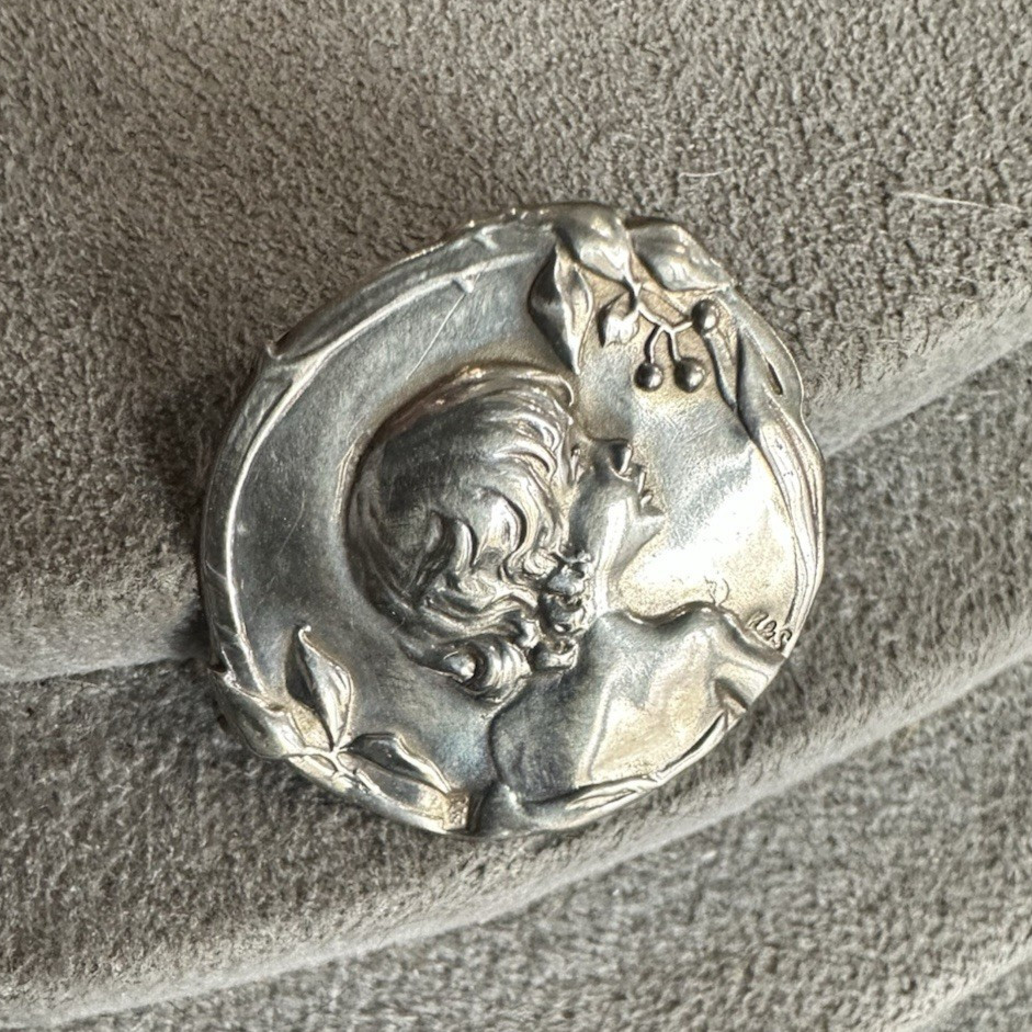 Vintage Art Nouveau 800 Silver Repousse Girl Floral Brooch