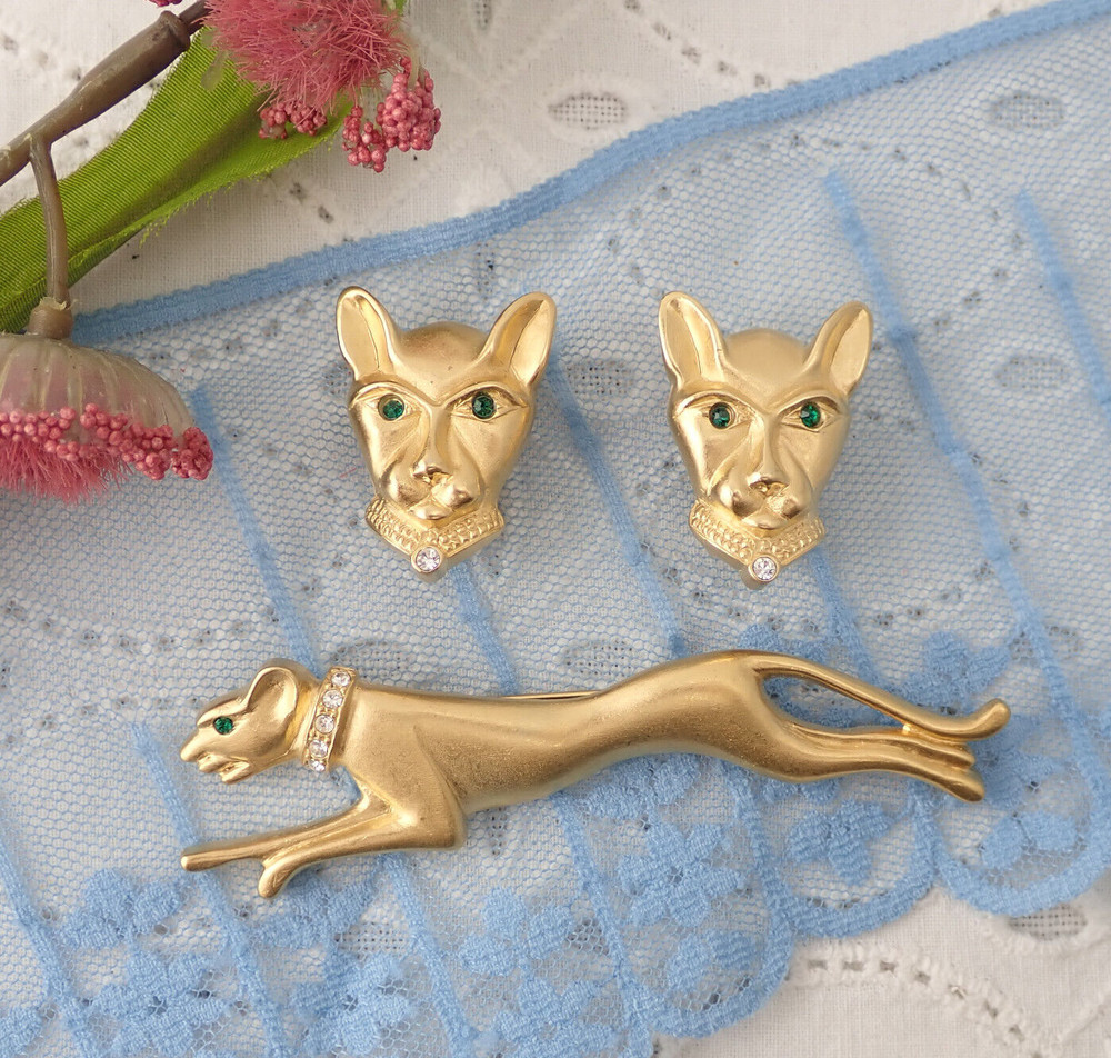Jackie Collins Matte Gold Tone Rhinestone Panther Pin Brooch Clip Earring Set