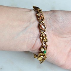 Vintage Signed Goldette N.Y. Victorian Revival Slide Bracelet