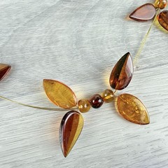 Genuine Baltic Amber Honey Polished Leaf Floral Boho Statement Wire Necklace