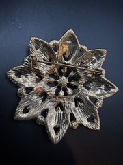 Monet Green Clear Rhinestone Flower Brooch Pin Gold Tone w Original Box VTG