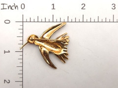 Vintage Signed MMA Metro Museum of Art Green Red Enamel Hummingbird Brooch Pin