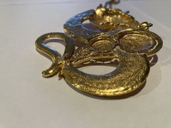 Rare vintage sea serpent/sea horse pendant necklace