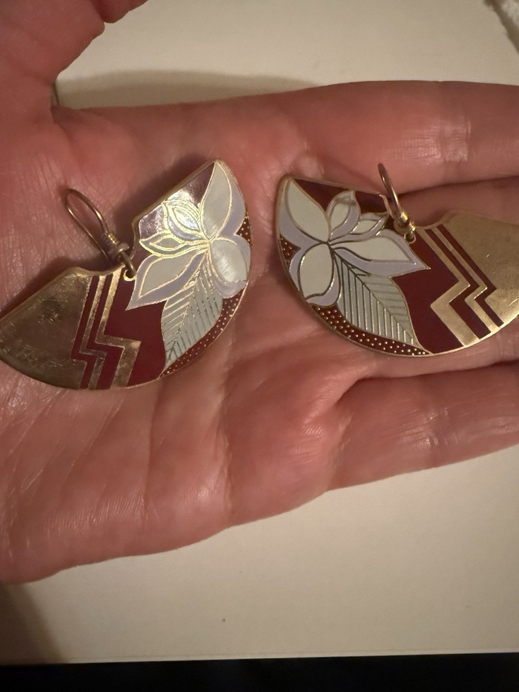 Vintage Laurel Burch Gold Tone Burgundy Enamel Flower Dangle Earrings