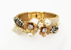 Unsigned Faux Pearl Bracelet Earrings Set Hagler St Gielar Demario Haskell Era