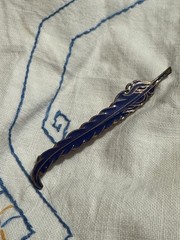 Vintage Blue Enamel Feather Brooch Pin Gold Tone Long Quill Nature Jewelry