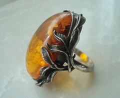 LARGE 1 ½” x 1 ⅜” Vintage AMBER STERLING Silver LEAVES RING 19.5 grams Size 8