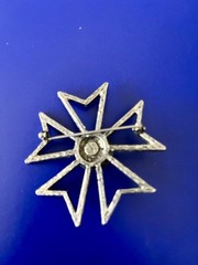 Vintage Edlee Maltese Cross Brooch silver Stones Layered Design Signed