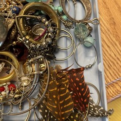 Jewelry Lot 3#9oz Earrings Vintage Modern Necklaces Cuff Link & Pieces. 103