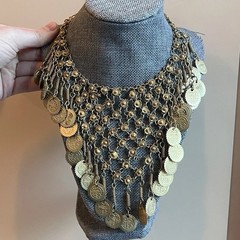 Vintage Boho Gold Tone Chainmail Coin Bib Choker Statement Necklace 18” H3