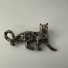 Cheetah Silver And Black Pin Brooch Vintage 1928 Jewelry