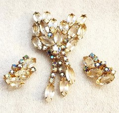 Gorgeous Vintage AB and Clear Rhinestone Dangle Brooch Pin & Earrings