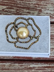 Vintage 50’s Star Novelty Company Aurora Borealis Camellia Brooch
