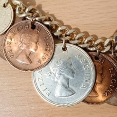 Vintage 14 Coin Bracelet Coins From Around The World 7”