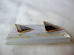 VINTAGE 1970s SAMUEL HUANG DESIGNER CLOISONNE RETRO MOD BLACK STUD EARRINGS
