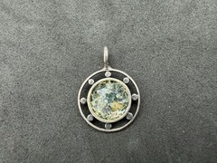 1.96g Vintage Sterling Silver 925 Round Pendant Iridescent Center M